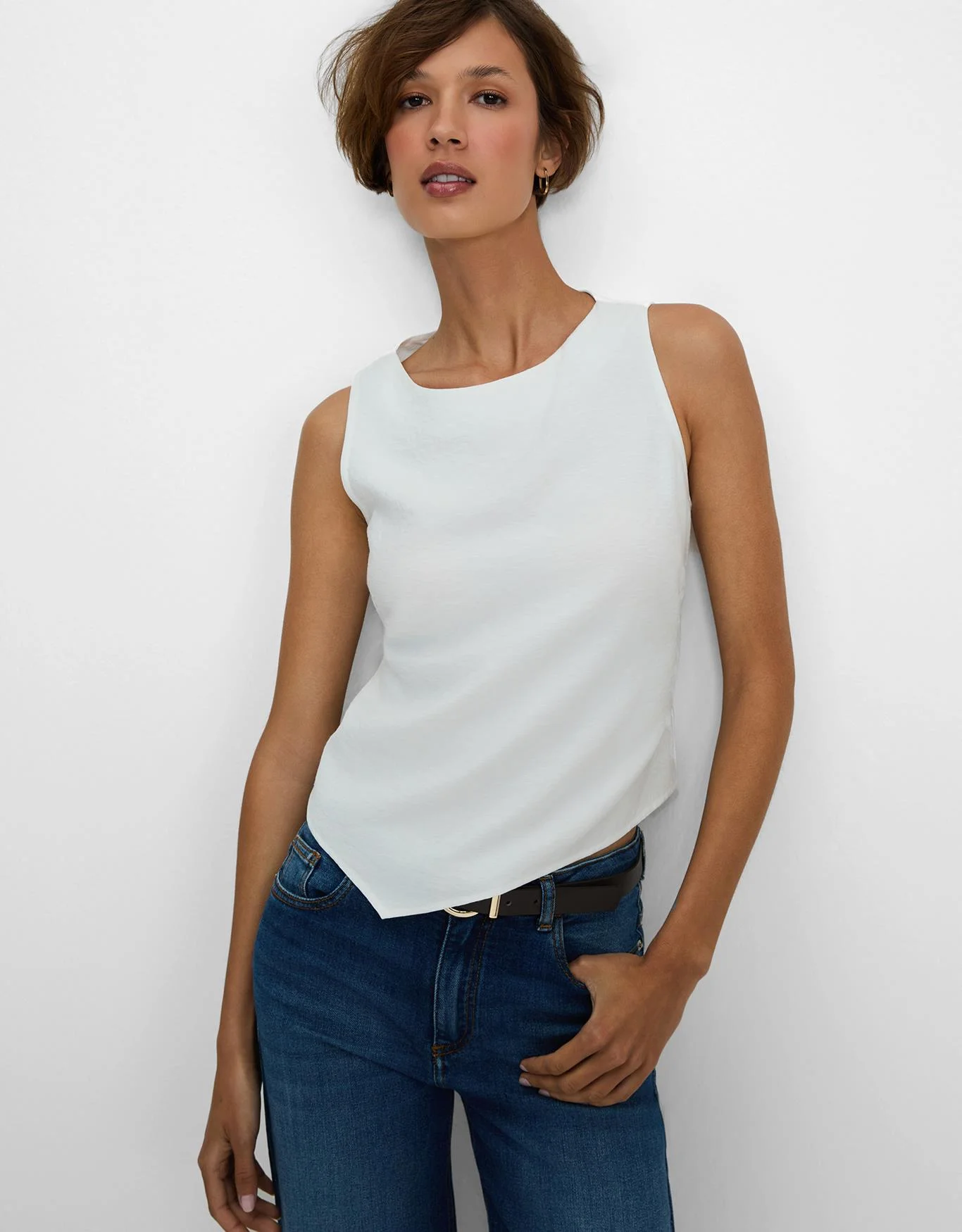 Blusa Assimétrica com Zíper