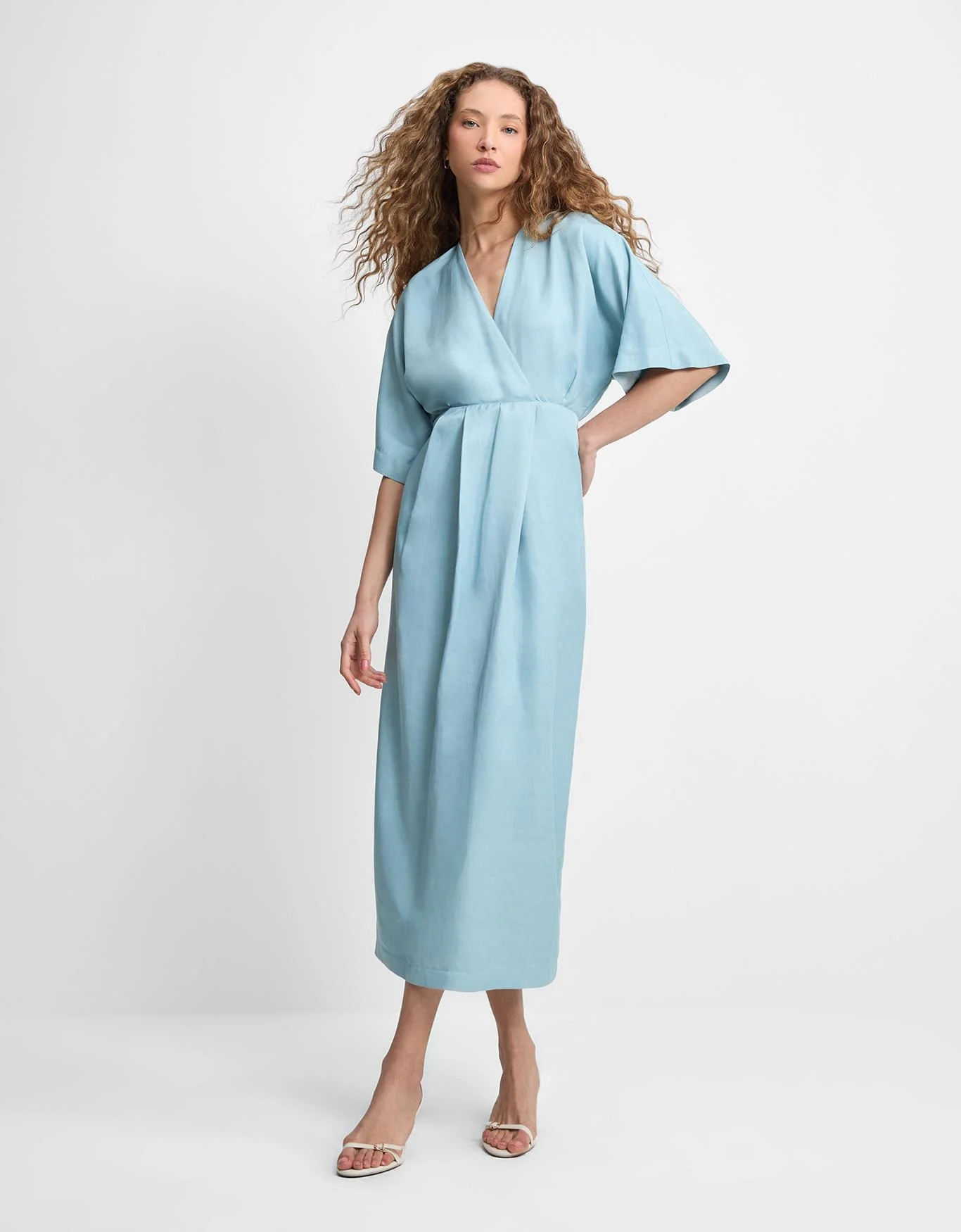 Vestido Midi com Transpasse