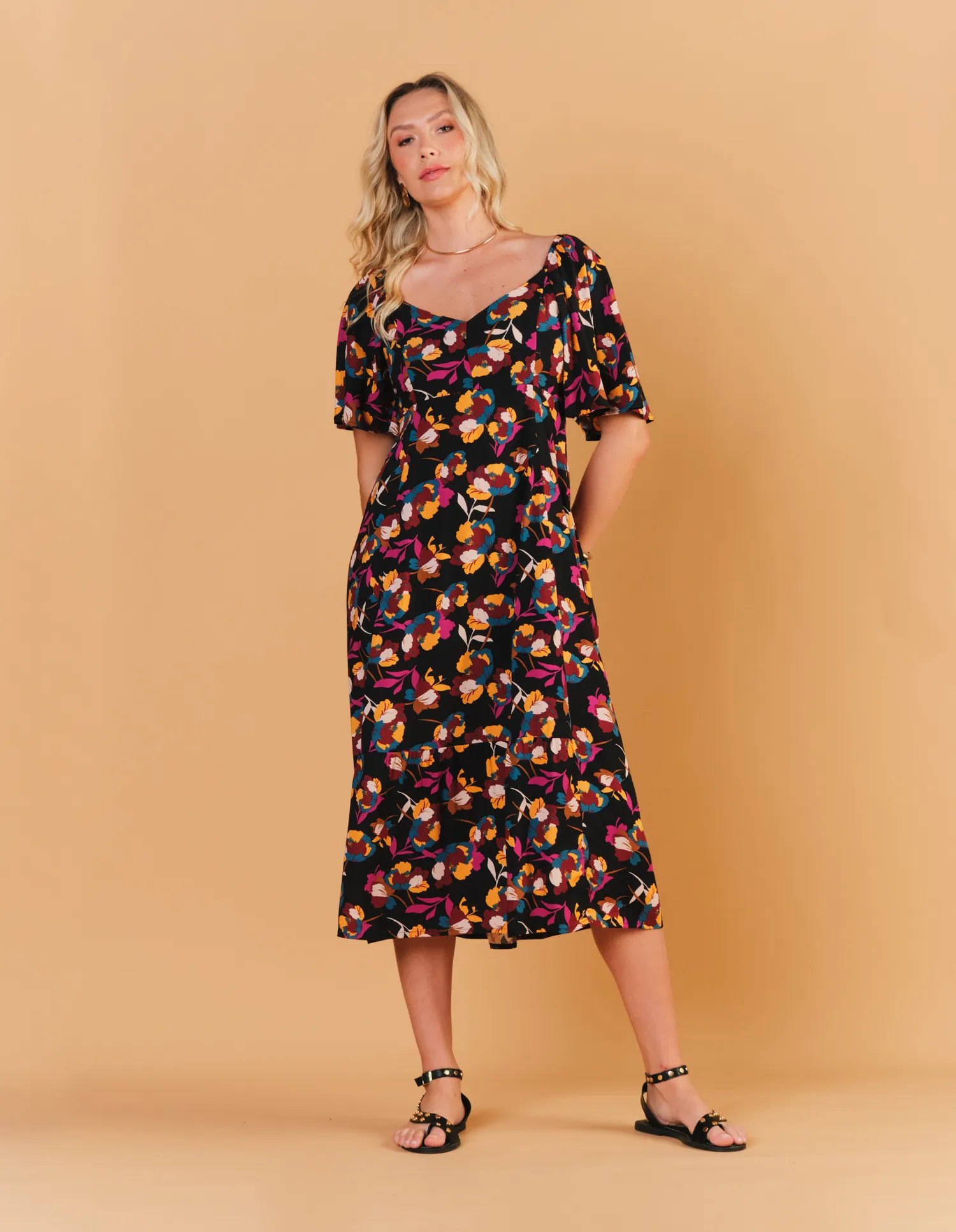 Vestido Midi Estampado Aylin - Preto