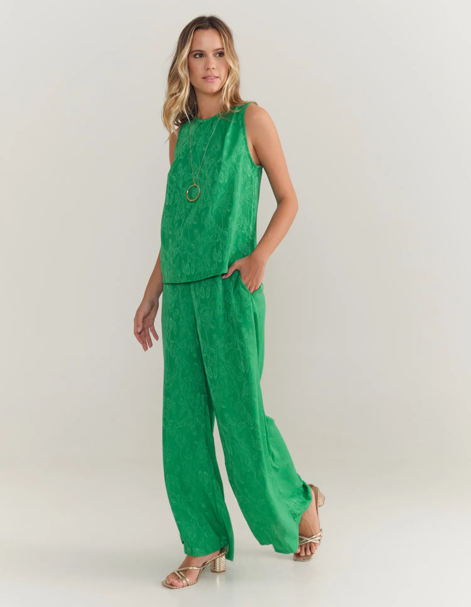 Calça Pantalona Acetinada - Verde